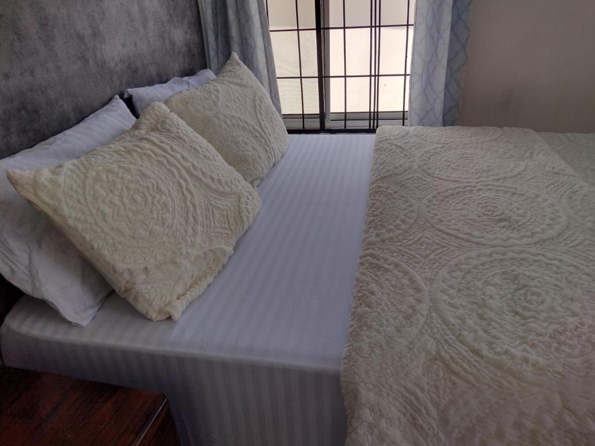Mkamiti Villa - Airport Hotel With Free Shuttle Dar es Salaam Extérieur photo