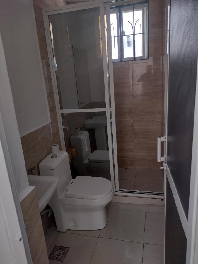 Mkamiti Villa - Airport Hotel With Free Shuttle Dar es Salaam Extérieur photo